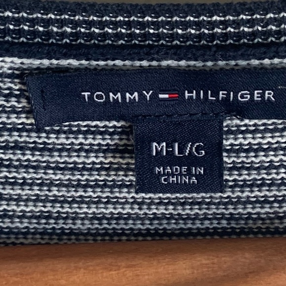 Tommy Hilfiger Knit Poncho Sweater size M-L - Picture 4 of 5